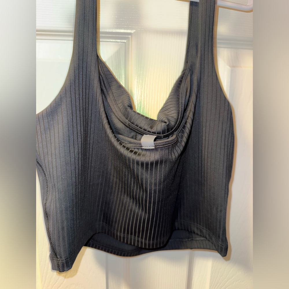 Vuori Rib Tank - Picture 3 of 3